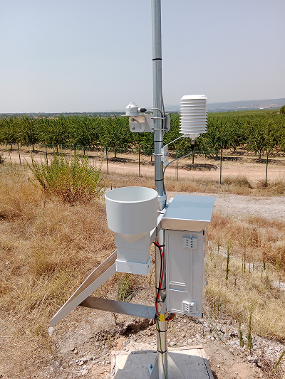 Estação agrometeorológica AmbiAgro instalada na ARBI, Idanha-a-Nova